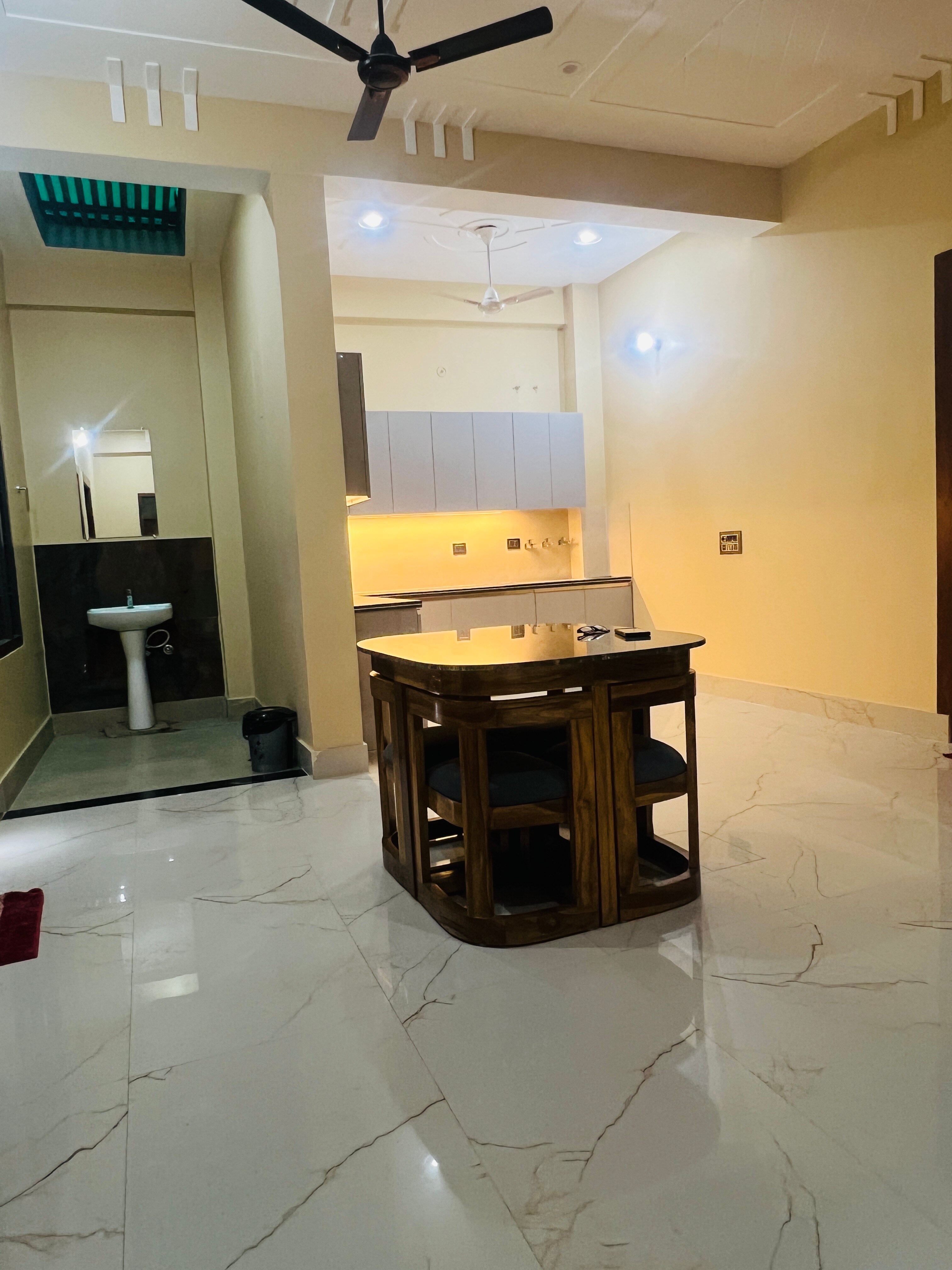 Rampukar singh Homestay - Tap to explore photos