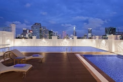 T-RITZ Saigon Hotel and Apartment, Thuan An
