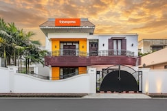 FabHotel Nestlay Rooms, Chennai