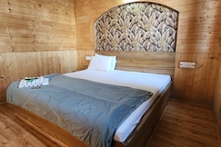 Hotel Babu, Srinagar