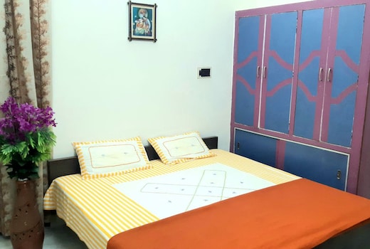Kanak Homestays