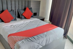 HOTEL KONARK, Gandhinagar