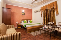 Treebo Paras International, Delhi