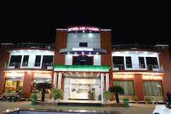 Hotel Lee Grand, Hasanpur
