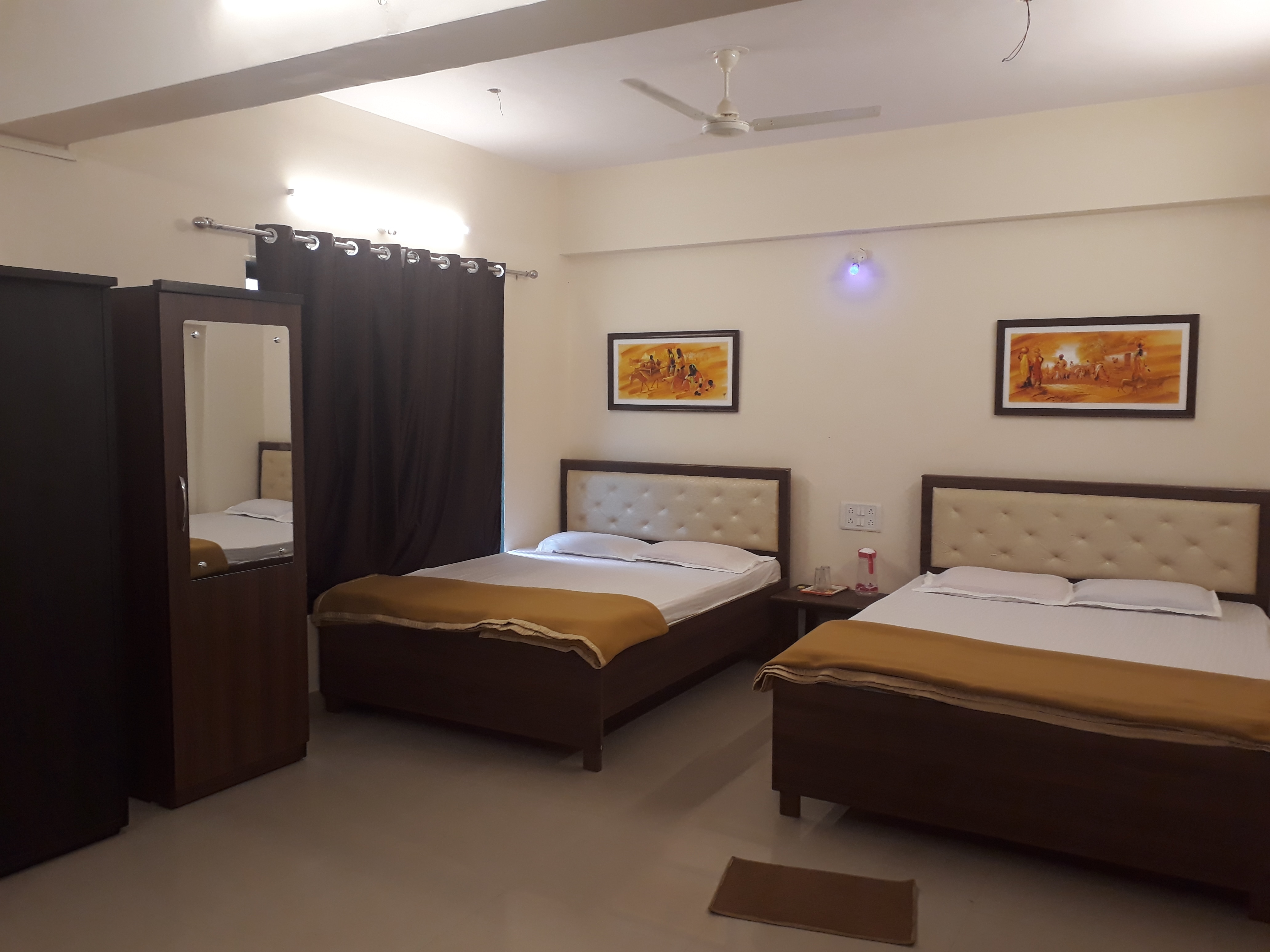 MAHARAJA GUEST HOUSE - Tap to explore photos