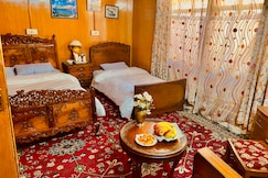 Houseboat Pagooma, Srinagar