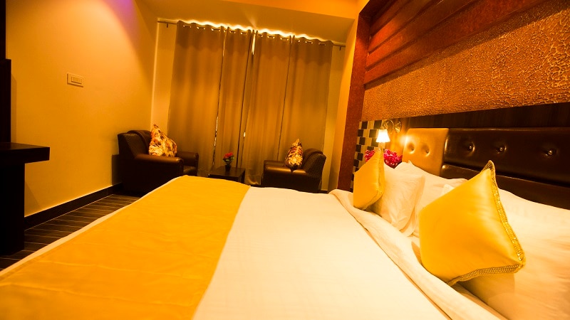 Hotel Kings Regency - Tap to explore photos