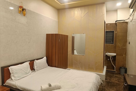 Collection O Kasarsai Dam Pune Formerly Yashraj 7 Resort