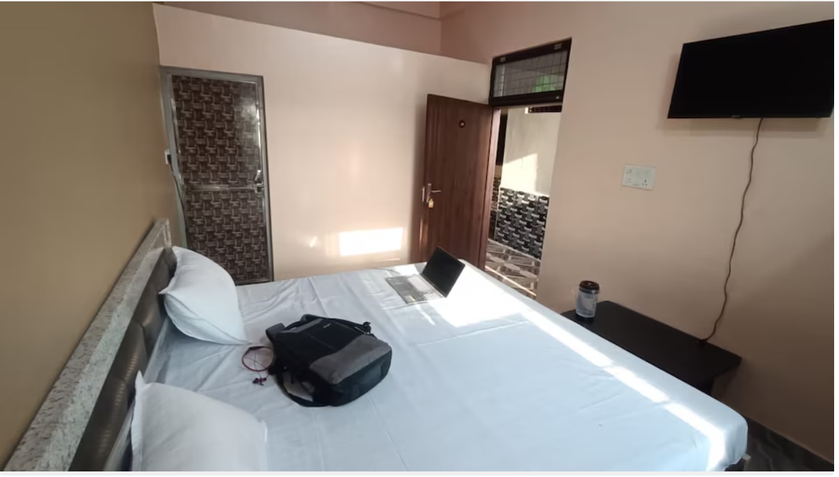 Mayur Hotel & Guest House - Tap to explore photos