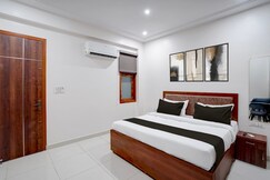 HOTEL O RED TREE, Ghaziabad