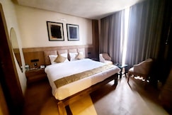 Hotel Ranbirs Alambagh, Lucknow