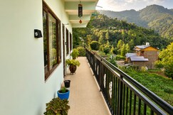 Whispering Meadows, Shimla