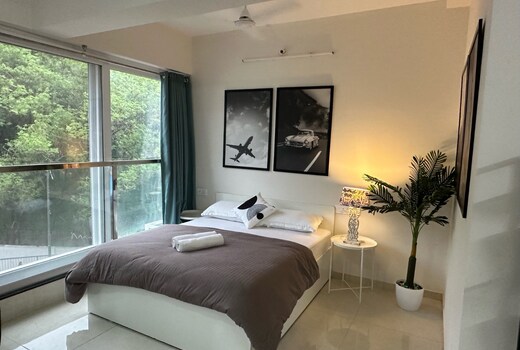 Spacious Studio Apt High Floor Private By Abhibha Stays in Pashan Pune