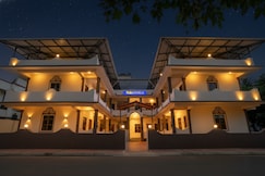 FabHotel 3 Olives, Goa