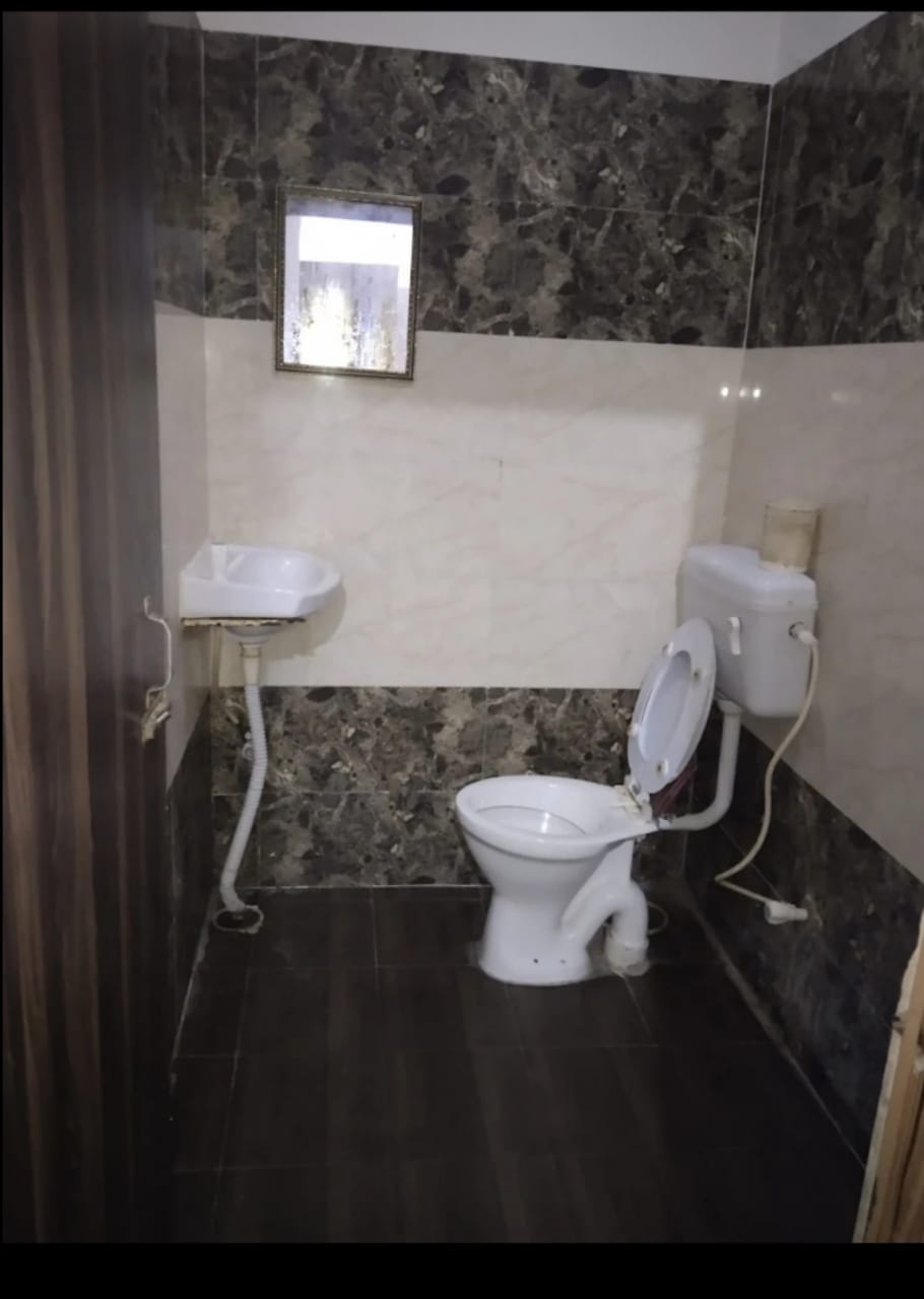 Kartik homestay with kitchen - Tap to explore photos