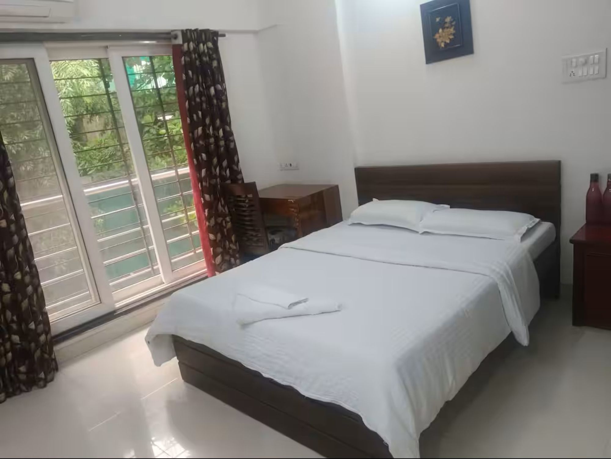 Service Apartment in BKC, Mumbai - 101 - Tap to explore photos