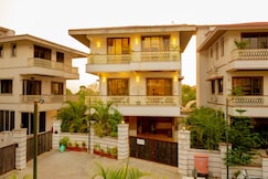Mercury stays - Luxe Villa 4BHK with Pvt Pool, Lonavala