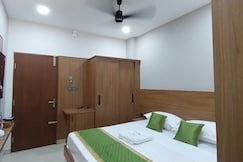 KANI'S INN, Karur
