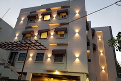 Gokul Grand, Dehradun