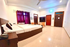 Aparna Palace Ayodhya, Ayodhya