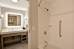 Homewood Suites by Hilton Hadley Amherst, Hampden