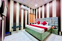 Hotel Star Inn, Sunam