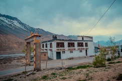Grease Moto Club Kaza, Spiti