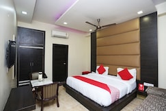 Hotel O Samrat, Gurgaon