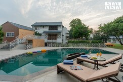 StayVista at Premium Cottage @ The Ivory Courtyard, Gurgaon