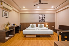 Kzar Select, Kolkata
