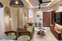 Luxury Loft, Pehowa