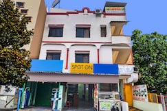 SPOT ON Sri Sai Lohith Lodge Near Secunderabad Railway Station, Hyderabad