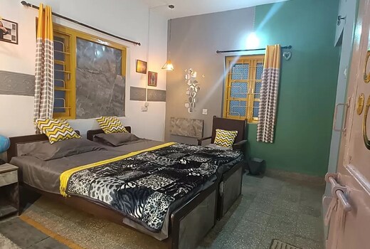Pooja Misras Crib by the baga beach