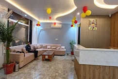 Dev Hotel & Restaurant, Vrindavan