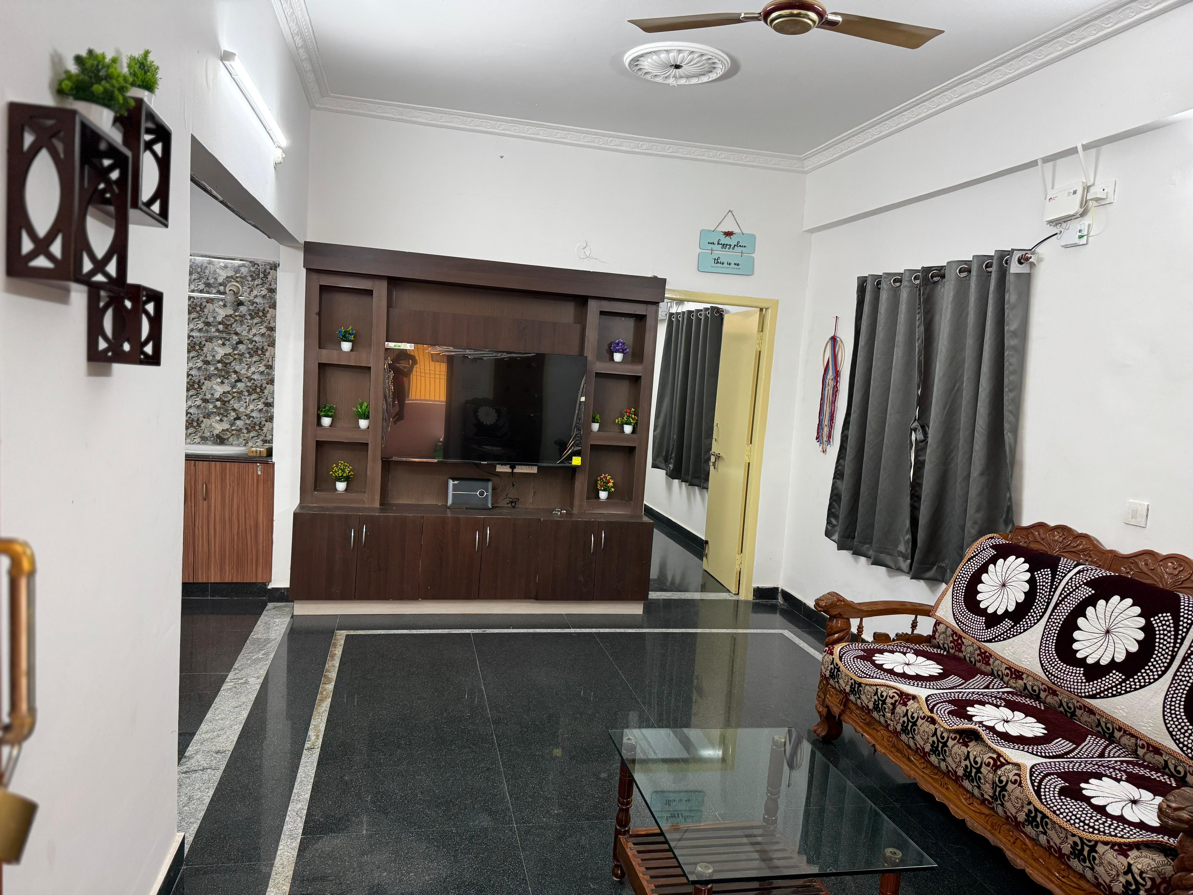 Anantha Heritage Home Stay - Tap to explore photos
