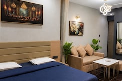 Supernova Skyline Suites B B 30th Floor LuxuryStay, Noida