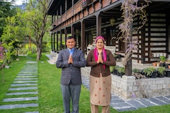 StayVista at Snowdrop House, Leh