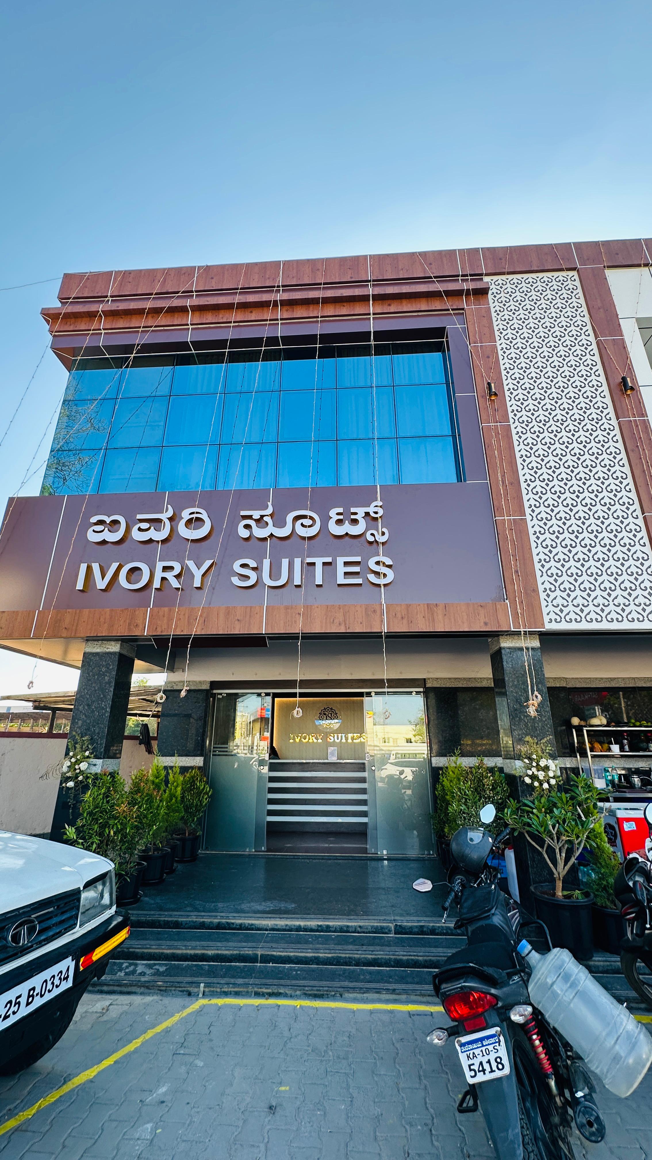 Ivory Suites - Tap to explore photos