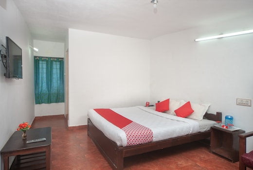 Hotel O RGP Residency Kodaikanal lake