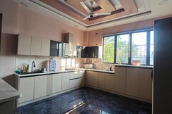 Luxury and Peaceful Stay in the Heart of the City, Hyderabad