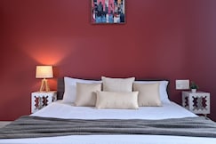 MYS Frey Haus Luxurious AC 3 BHK 50 TV Wifi, Mysore