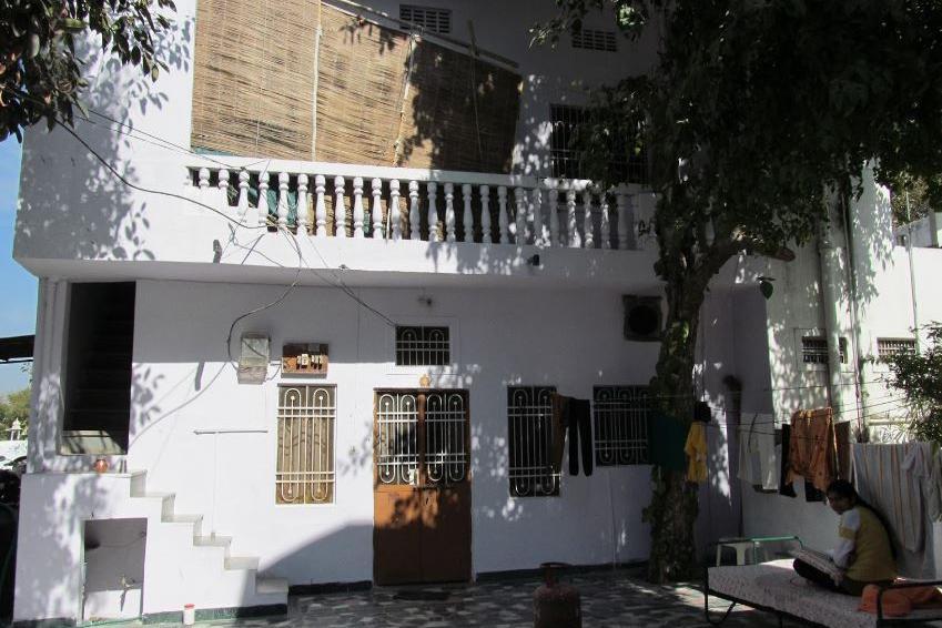Meenakshi Guest House Udaipur Guest House Price Address - 