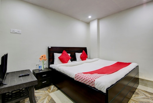 Hotel O Parinaya Vatika Banquet and Party Lawn