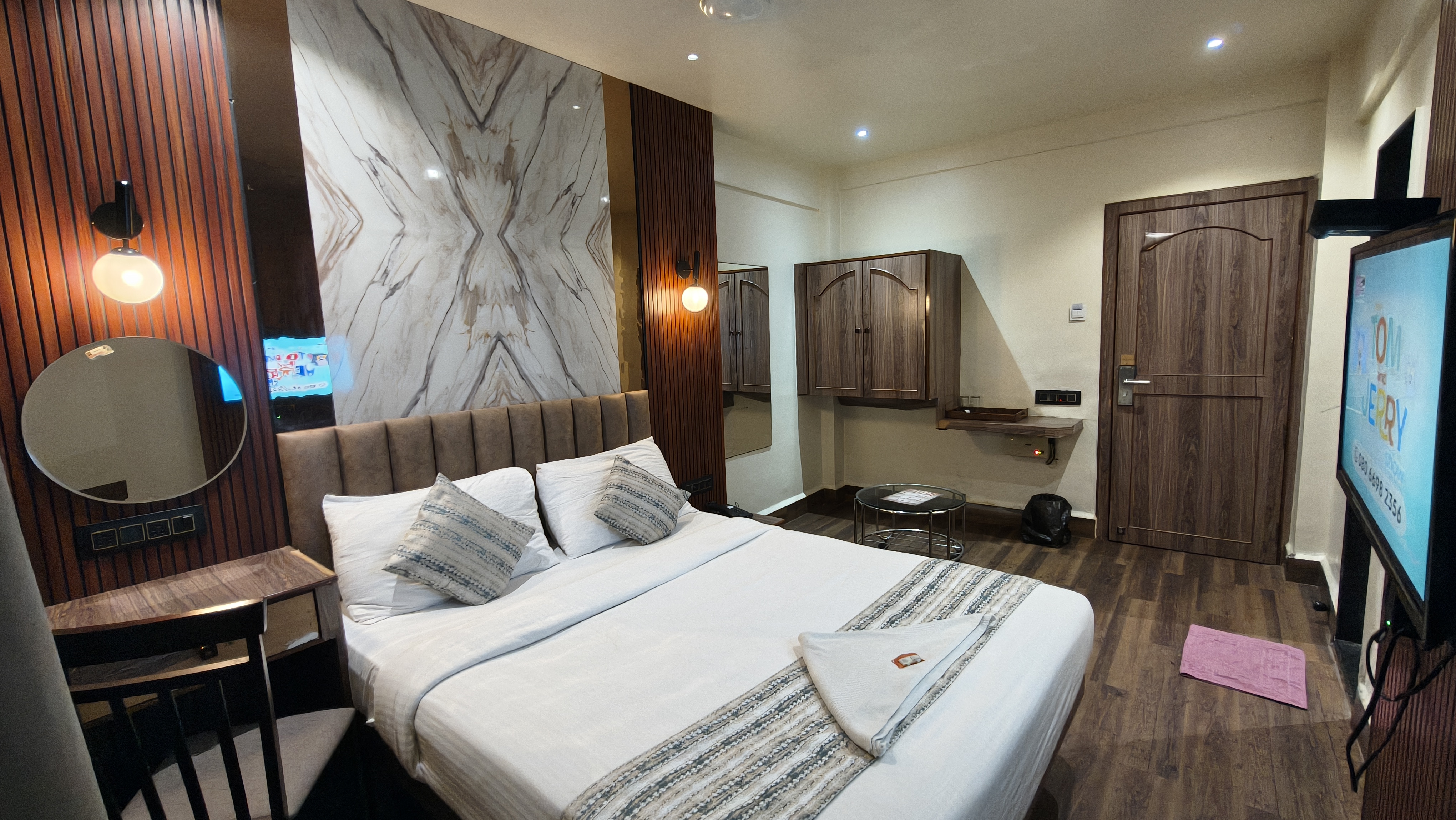 Hotel PadmaKrishna 5