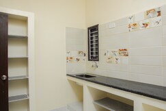 Redstone Service Appartment - T.Nagar Near Us Consulate, Chennai