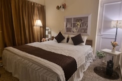 The Moonvale Cottage, Kharar