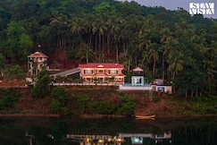 StayVista at Lagoons Villa, Koyilandi