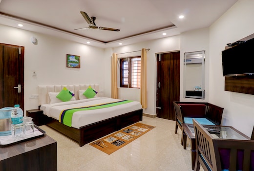 Itsy Hotels Nv, Tapovan