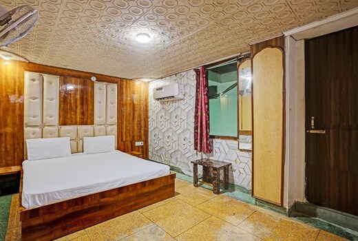 Hotel O Saffron Night Stay