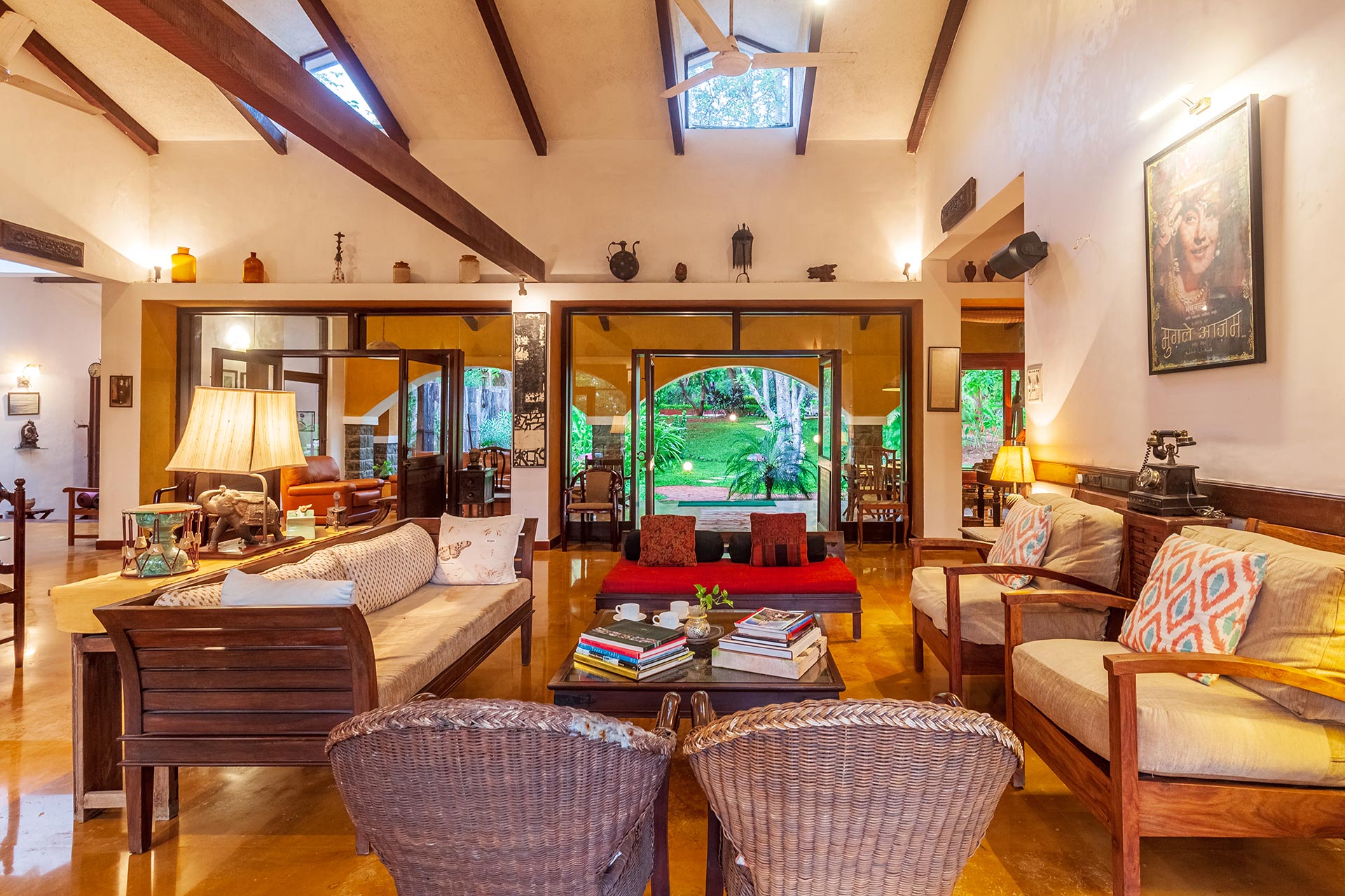 StayVista | 4 BHK Villa Amarillo - Tap to explore photos